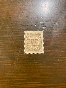 Germany SC 291 MNH 200m Mk (Bestir Brown) Large Number (6) VF/XF