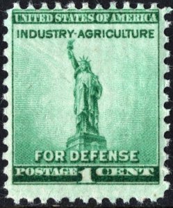 SC#899 1¢ Statue of Liberty Single (1940) MNH