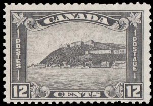 Canada Scott 174 Mint never hinged with come short perfortions.