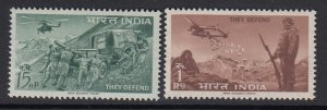 India 374-5 Independence mnh