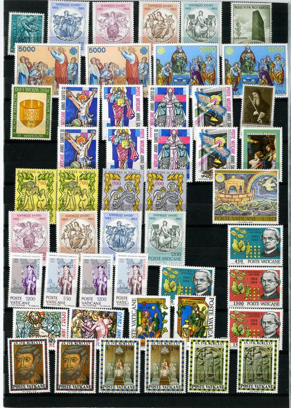 Worldwide Mint Stamp Sets Selection on Stock Pages