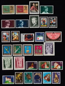 LIECHTENSTEIN - 100 Different - All MNH - 1972 to 1977 - Many Sets - High SCV