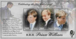 Niue 2003 - Prince William 21st Birthday - Sheet of 3 - Scott 776 - MNH