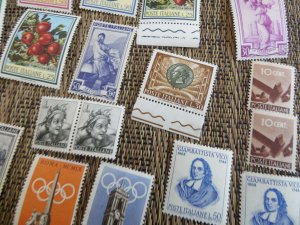 MINT STAMPS FROM  ITALY   SOME DUPLICATES
