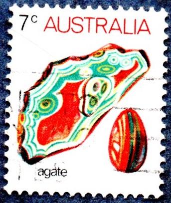 Australia Scott #559 7c Polished Agate (1983) Used