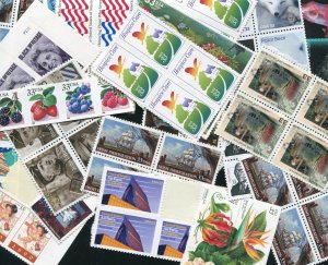 U.S. DISCOUNT POSTAGE LOT OF 100 33¢ STAMPS FACE $33.00