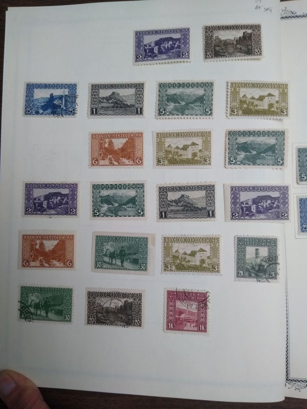 collection on pages Bosnia and Herzegovina 1879-1919 PS: CV $585