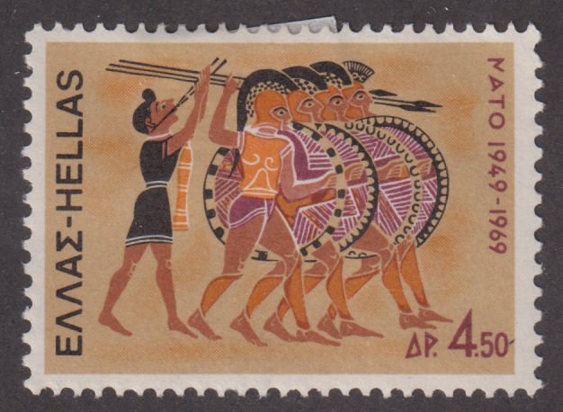 Greece 946 Hoplites and Flutist 1969