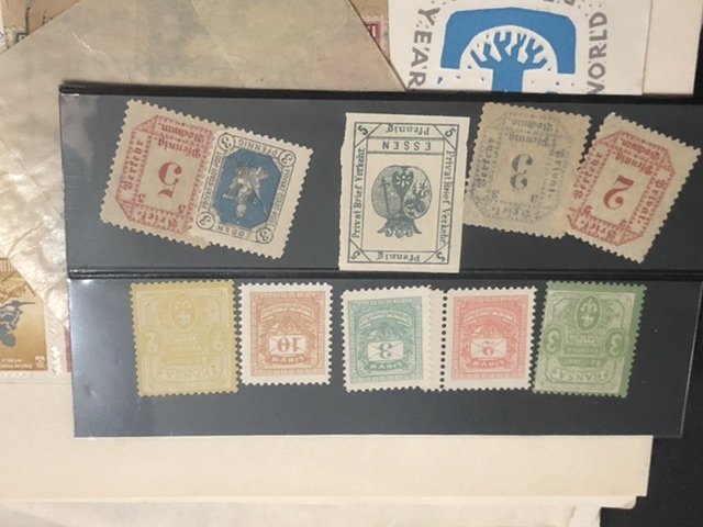 W.W. Loose Stamp Pages With Some Very Nice Glassine’s Might Find Some Gems