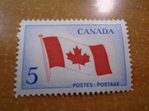 Canada #  439i  LF pap  MNH