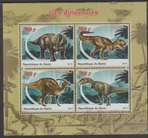 DINOSAURS  perf sheet containing four values mnh