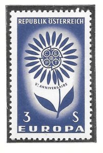 Austria #738 MH Single