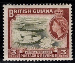 British Guiana - #255 Victoria Regia Lilies Flowers - MNH