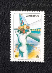 D)1983, ZIMBABWE, STAMP, WORLD COMMUNICATIONS YEAR, MNH