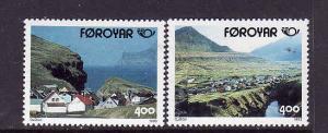 D4-Faroe Is.-Sc#250-1-unused NH set-Village of Gjogv-1993-