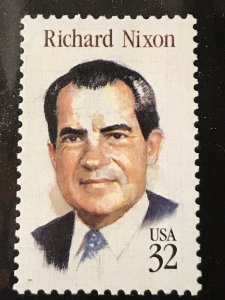 Scott #2955-MNH Single 1995 Richard Nixon 32c