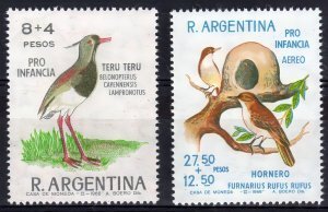 Argentina 1966 BIRDS OF ARGENTINA set (2) Perforated Mint (NH)