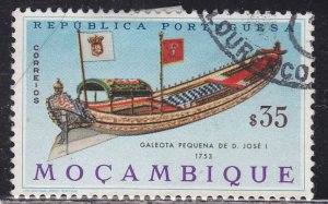 Mozambique 458 Barge of Dom Jose I 1964