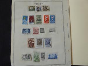 Italy 1951-1958 Stamp Collection on Album Pages