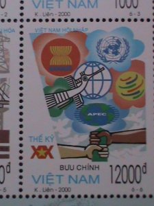 ​VIETNAM 2000-SC#2939 VIETNAM IN THE 20TH CENTURY-MNH  MINI SHEETVERY FINE