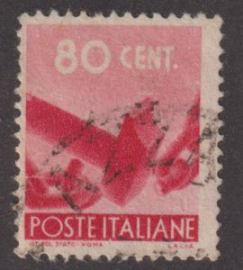 Italy 467 Hammer Breaking Chain 1945