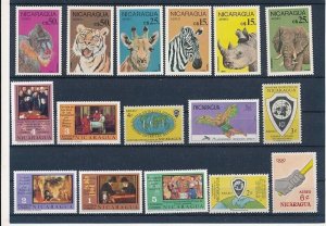 D397819 Nicaragua Nice selection of MNH stamps