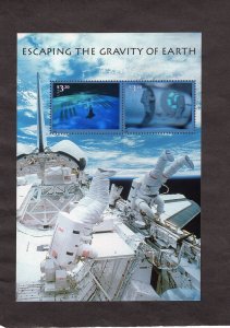 3411 Escaping the Gravity of Earth, MNH sheet/2