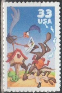 3392a, Single(CTR) W/Wave Die Cut. Wile E. Coyote & Road Runner MNH, .33 cent.