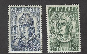 Netherlands SC#212-213 Mint F-VF....Fill a Great Spot!