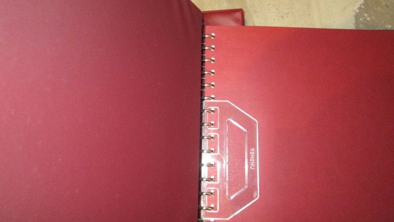 United States LInder Hingeless Album with Dust Case with Pages for 1986-89