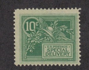 KAPPYSSTAMPS 19787 SPECIAL DELIVERY USA E7  MINT HINGED VF VERY FINE