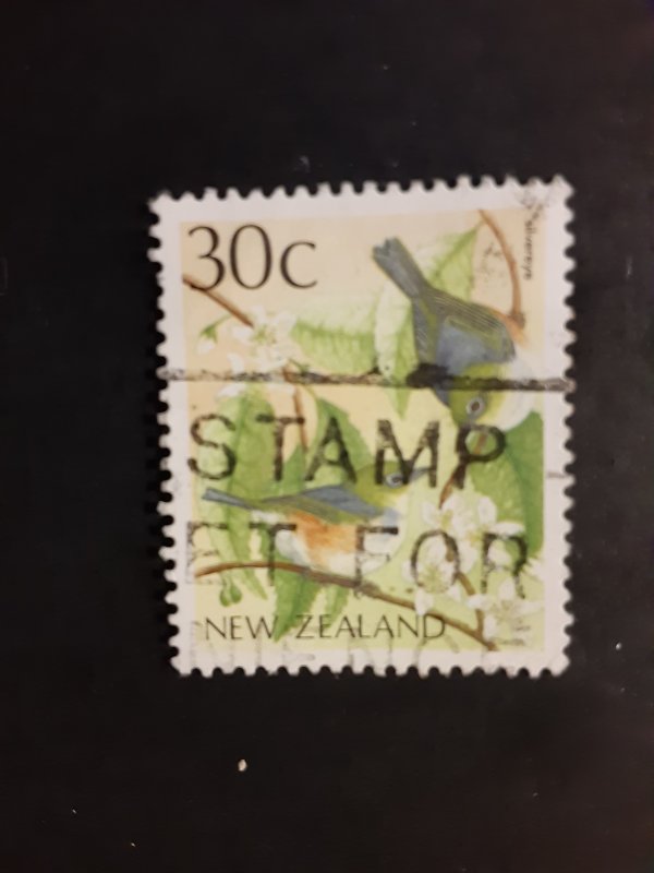 New Zealand #922             Used