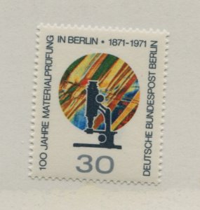 GERMANY BERLIN 9N326  MNH  complete set