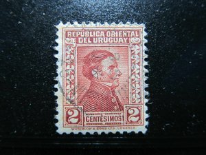 Uruguay 1928-43 2c fine used A4P41F221-