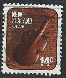 New Zealand 614 14c Kotiate violin weapon used