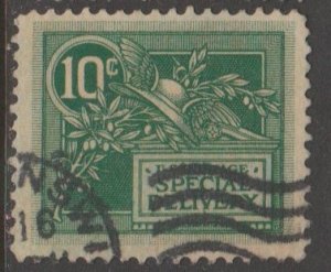 U.S. Scott #E7 Special Delivery Stamp - Used Single