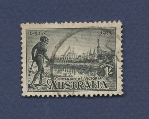 AUSTRALIA - Scott 144a- used - perf 11 1/2 - 1 Sh - Yarra Tribesman - 1934 --b
