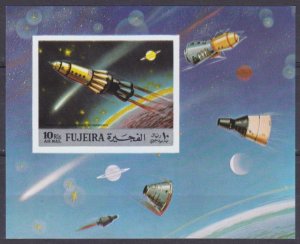 1972 Fujaira A977/B103b Space exploration 8,50 €