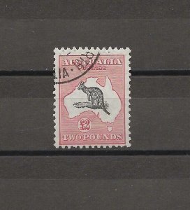 AUSTRALIA 1931/36 SG 138 USED Cat £650