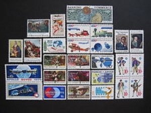 U.S COMMEMORATIVE YEAR SET 1975 28 STAMPS 1553 - 1580 MNH