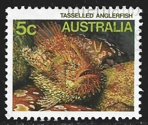 Australia #904   used