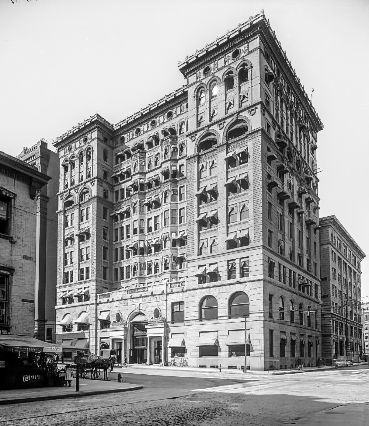 Standard Accident Insurance Co. Building — Historic Detroit