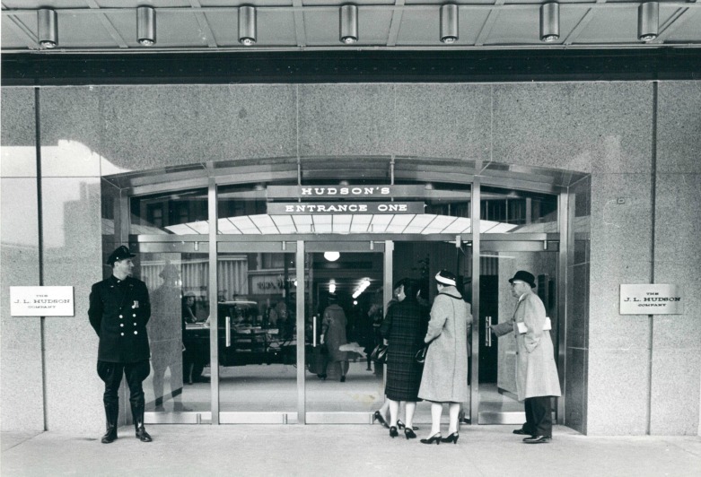 Hudson's Department Store - Old photos gallery — Historic Detroit