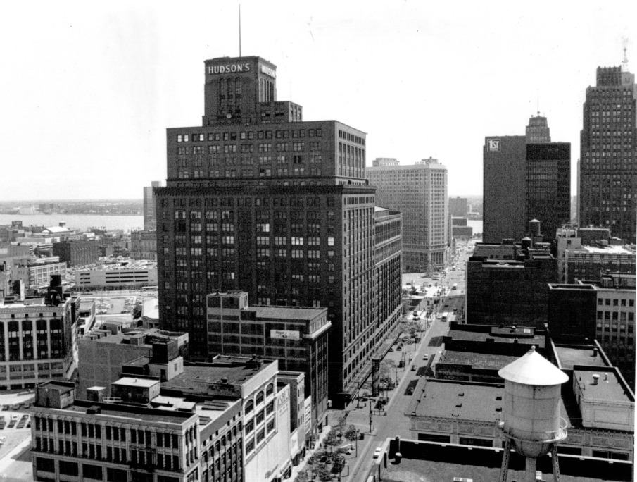 Hudson's Department Store - Old photos gallery — Historic Detroit