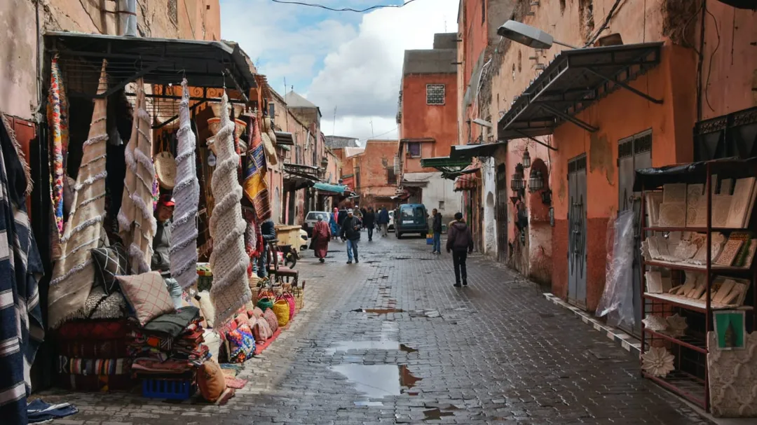 Smart Booking Tips for Marrakech: Unlock the Best Deals on Hotels and Riads