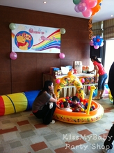  生日會場地, Birthday Party, Kids Party, 氣球場地佈置, Balloons Decoration, 媽媽會, 租借玩具, 玩具出租, 氦氣球, 飄空鋁箔氣球, 回禮小禮物, 生日會套餐, 場地佈置, party姐姐, 魔術師, 扭波波, 彈床, 波波池, 氫氣球, Party玩具, 百日宴, 滿月擺酒, 彌月, 龍BB, 生日會佈置, 場地租用, 包場, 生日會場地,   