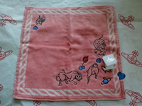  全新Vivienne Westwood粉紅色動物Logo毛巾  