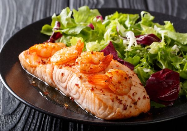 An Omega-3 Feast: Garlic Dijon Shrimp and Salmon Foil Packs