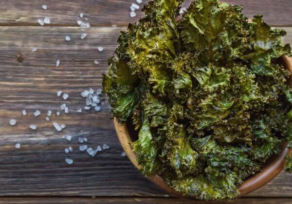 Perfectly Delicious Kale Chips Healthy Enough to Snack On