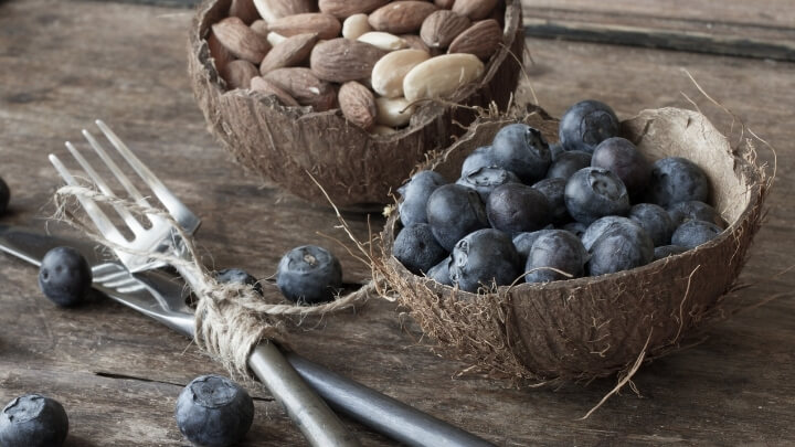 Blueberries and almonds